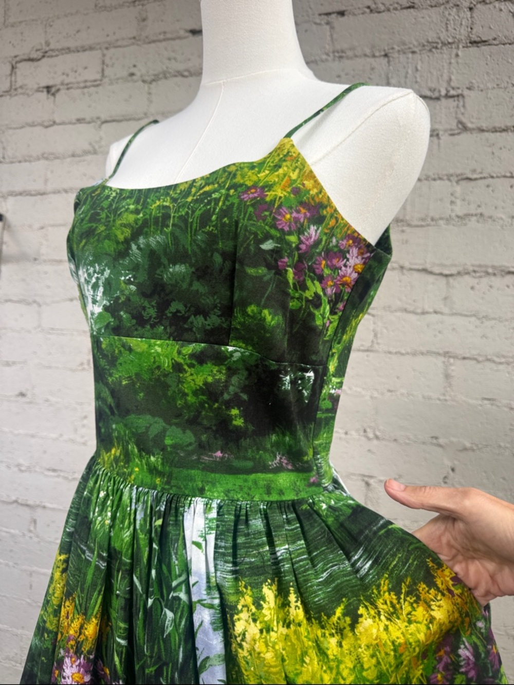 Bernie Dexter Chelsea Dress Fairview Landscape Print Size S - Picture 10 of 15